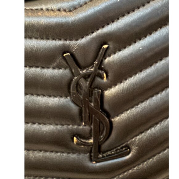 Saint Laurent Black Lou Mini Leather Shoulder Bag - Picture 10 of 11